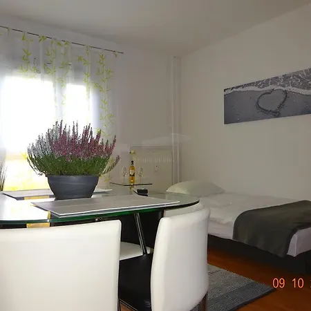 Apartmán Lujza Apartman *