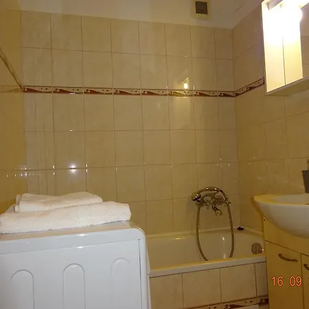 Lujza Apartman